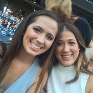 Meet your Posher, Stephanie